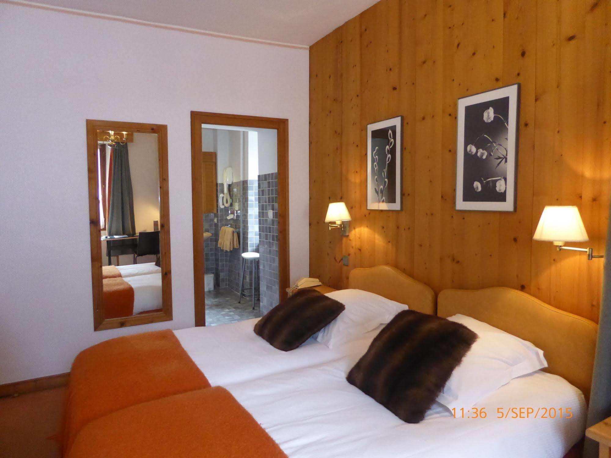 Hotel Restaurant La Couronne Chamonix Luaran gambar